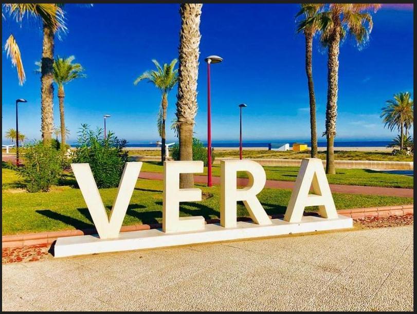 Apartamento Primera Linea De Playa Las Marinas Vera Eksteriør bilde